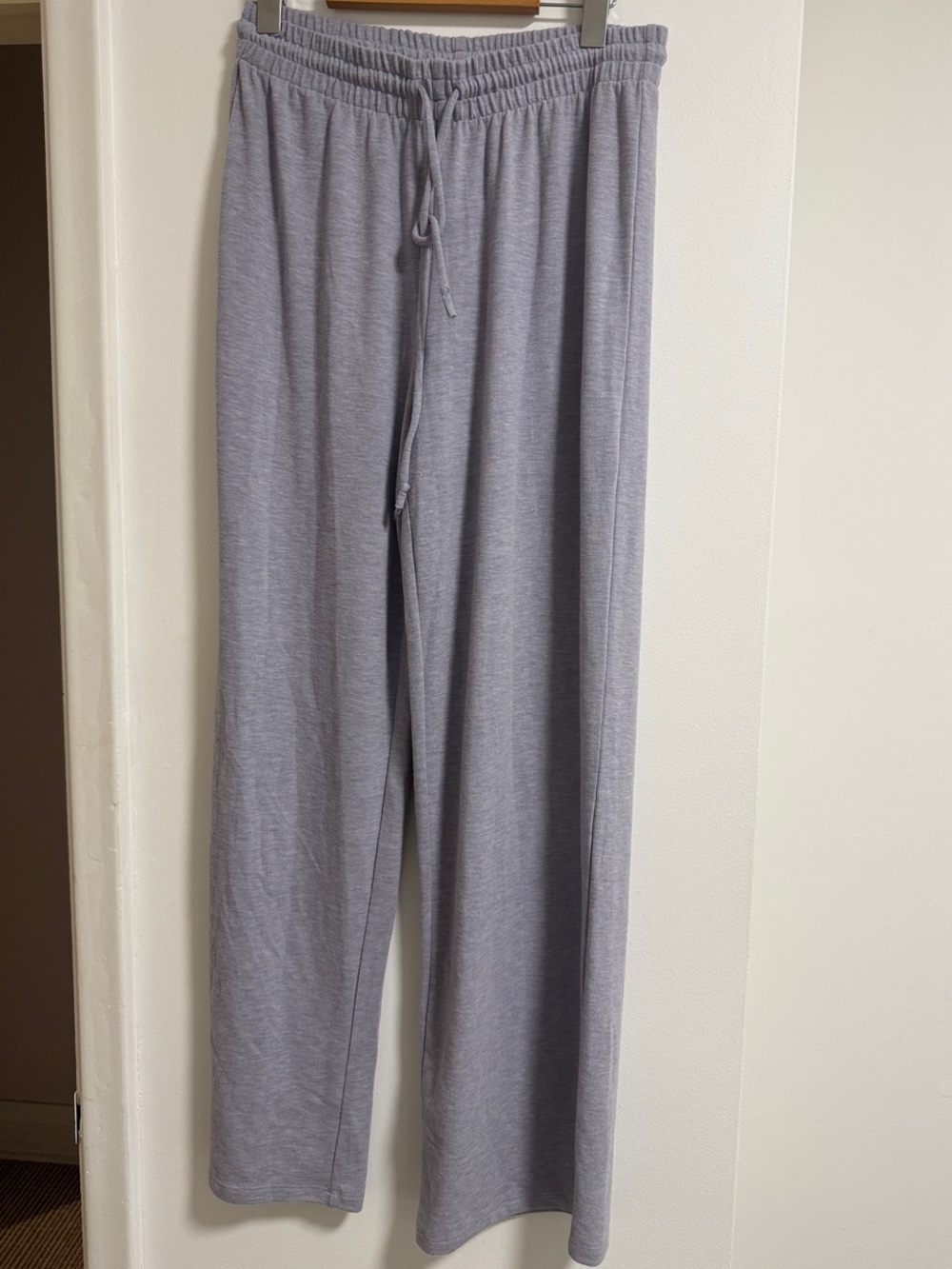 Wilfred Women’s Drawstring lounge pants